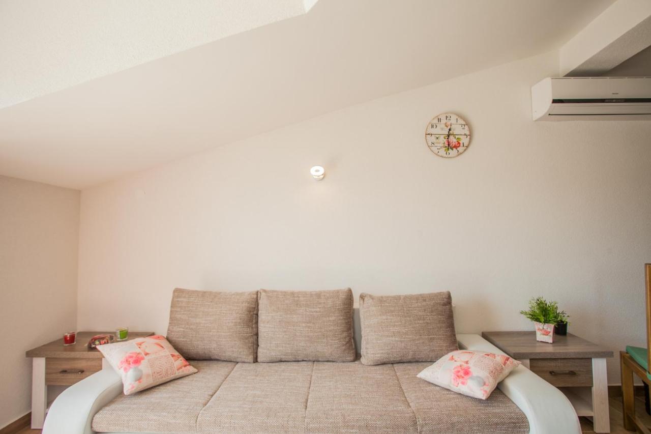 Apartment Zeljana Слатине Экстерьер фото